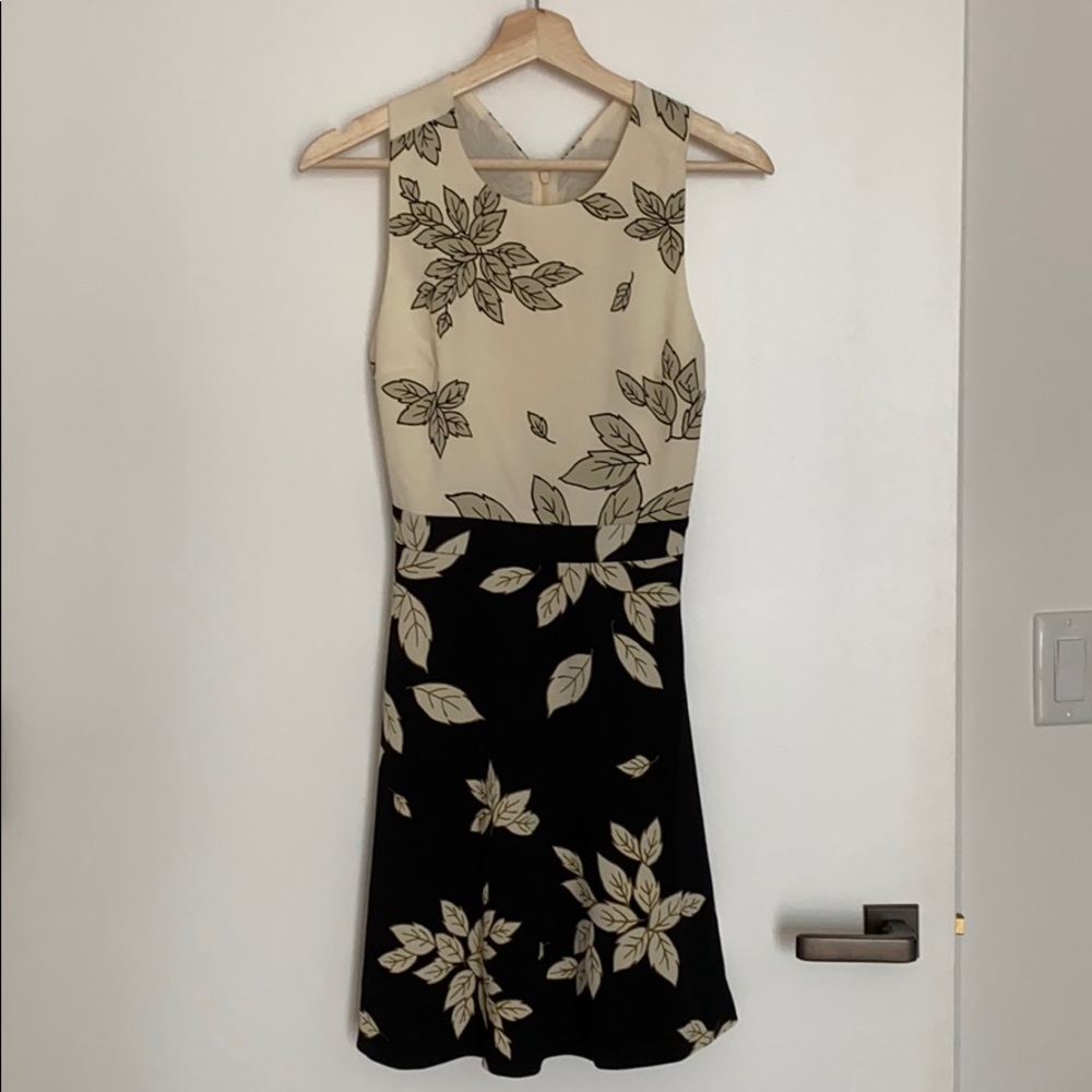 Zara sleeveless dress SIZE XS